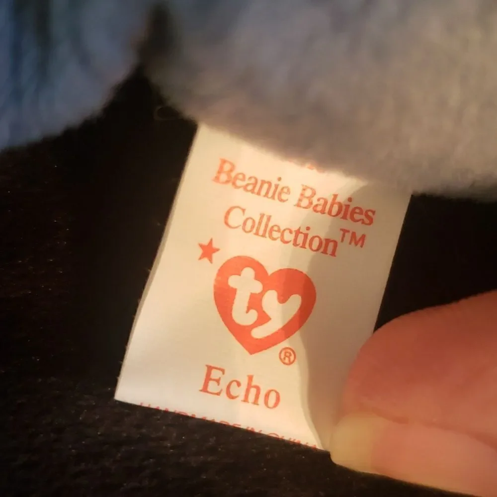 Vintage 1996 Ty Beanie Baby ECHO the Dolphin